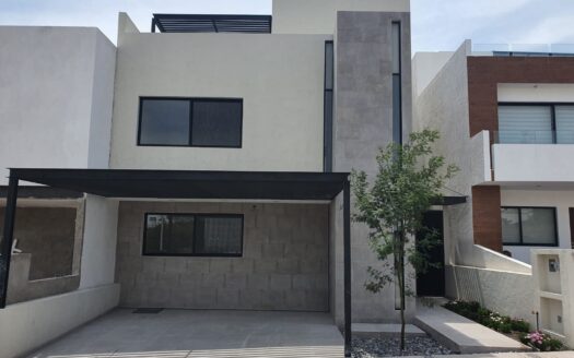 Casa en venta en Querétaro – Acantha 797