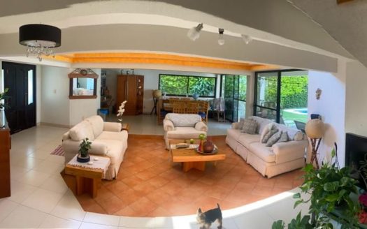AMM1113 – Casa en venta en Lomas de Cocoyoc